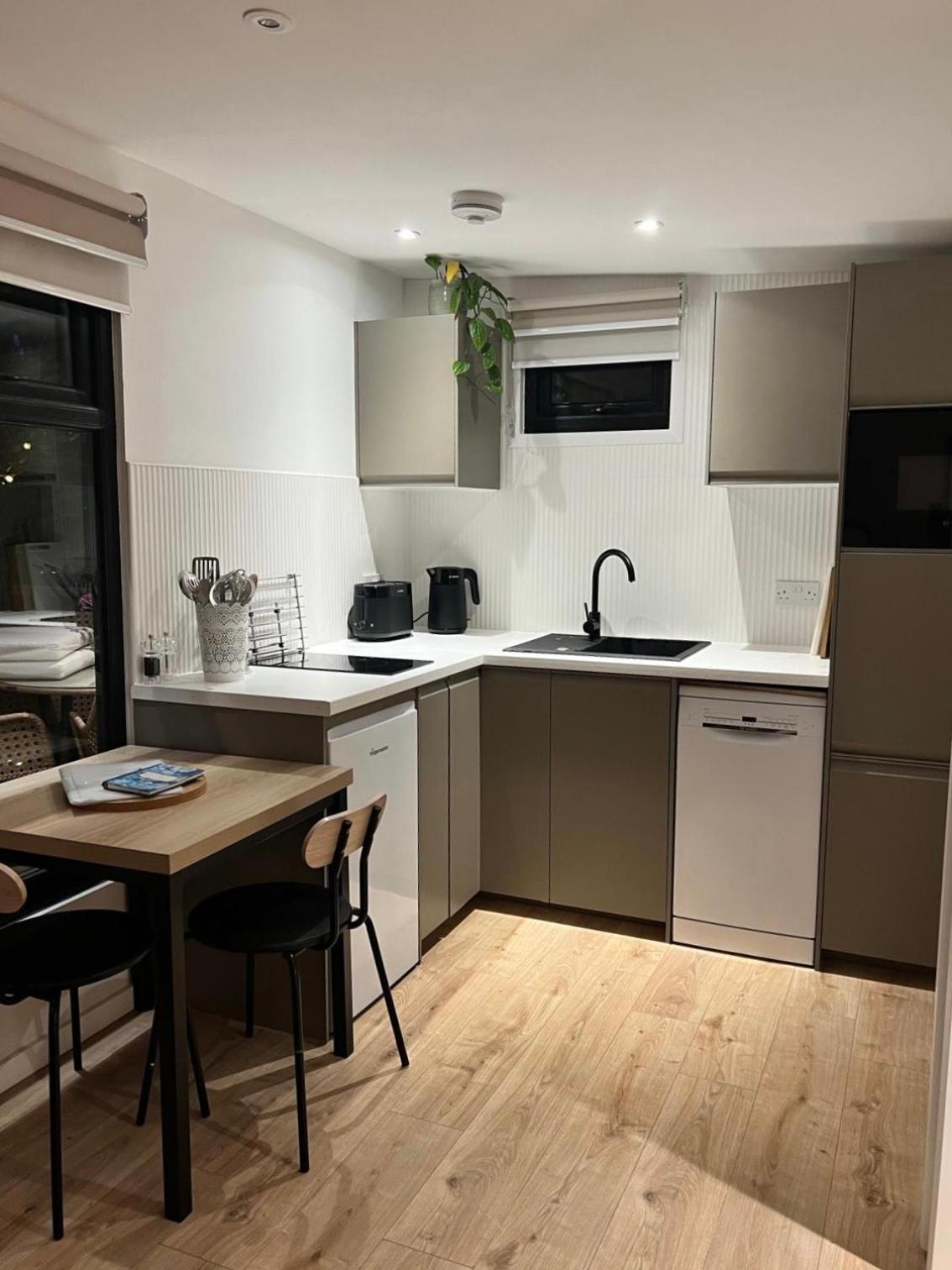 The Mill Lodge Helston Extérieur photo